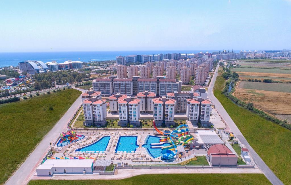 SHERWOOD GREENWOOD SUITES